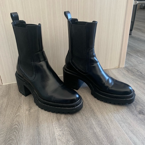 Lug Boots - Picture 2 of 4